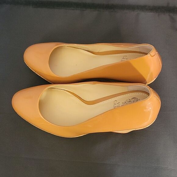 BRAND NEW VINCE CAMUTO SLIP-ON STYLE WOMEN'S WEDGE SHOE G1 - Picture 6 of 16